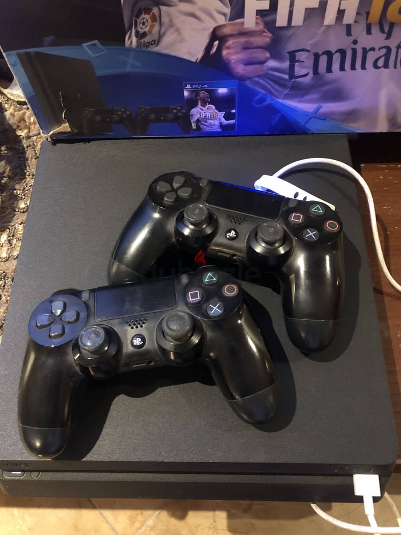 PS4 1TB FOR SALE 3