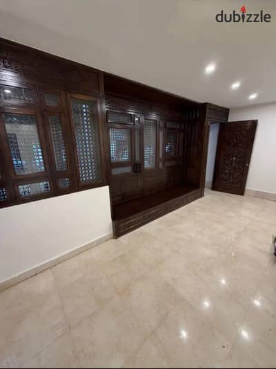 Administrative headquarters with a private entrance of 185 square meters for rent in Dokki