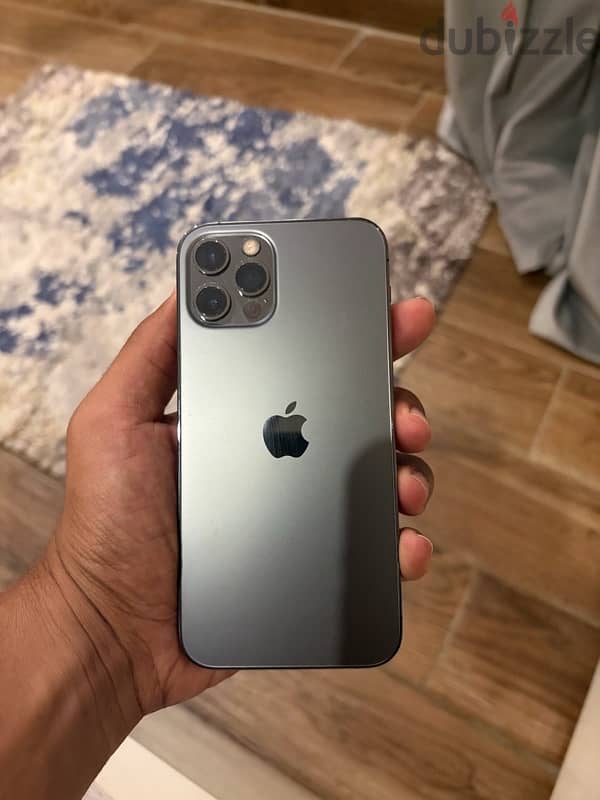 iPhone 12 pro 3