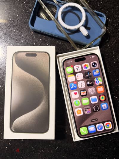 Apple - iPhone 15 Pro 256G