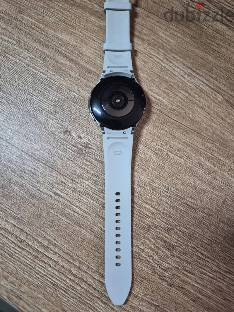 Galaxy Watch 4 Classic 46mm(Silver) 2