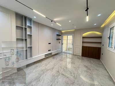Apartment for sale in Gardens 165m, facing the Pyramids, gate