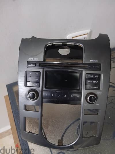 كاسيت سياره. مشغل صوت وراديو cd . mp3 كاسيت سياره. مشغل صوت وراديو cd . mp3