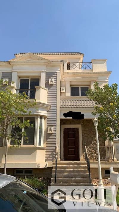 For quick sale, a 240 sqm penthouse in Mountain View Chillout Park, ultra finished, super luxury, immediate receipt, full price paid, maintenance and