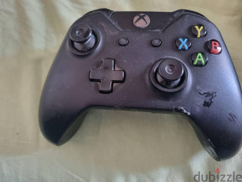 xbox one x 3controllers 5