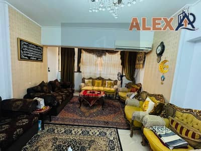 Apartment for sale in Smoha, overlooking the street