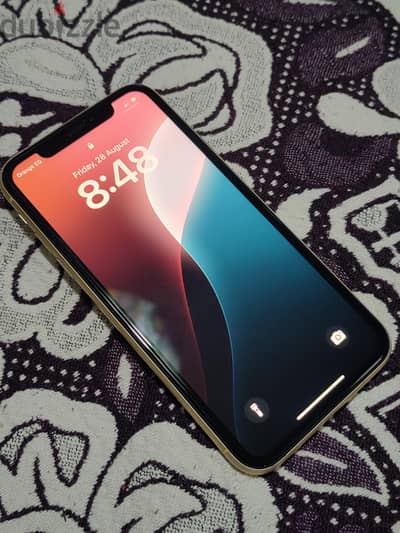 Apple - iPhone XR