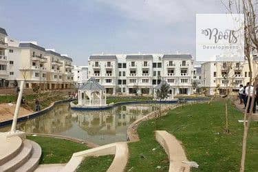 للبيع تاون هاوس كورنر بموقع مميز، في تشيل آوت بارك ماونتن فيو، أكتوبر For Sale Corner Townhouse, Chill out Park Mountain View,October