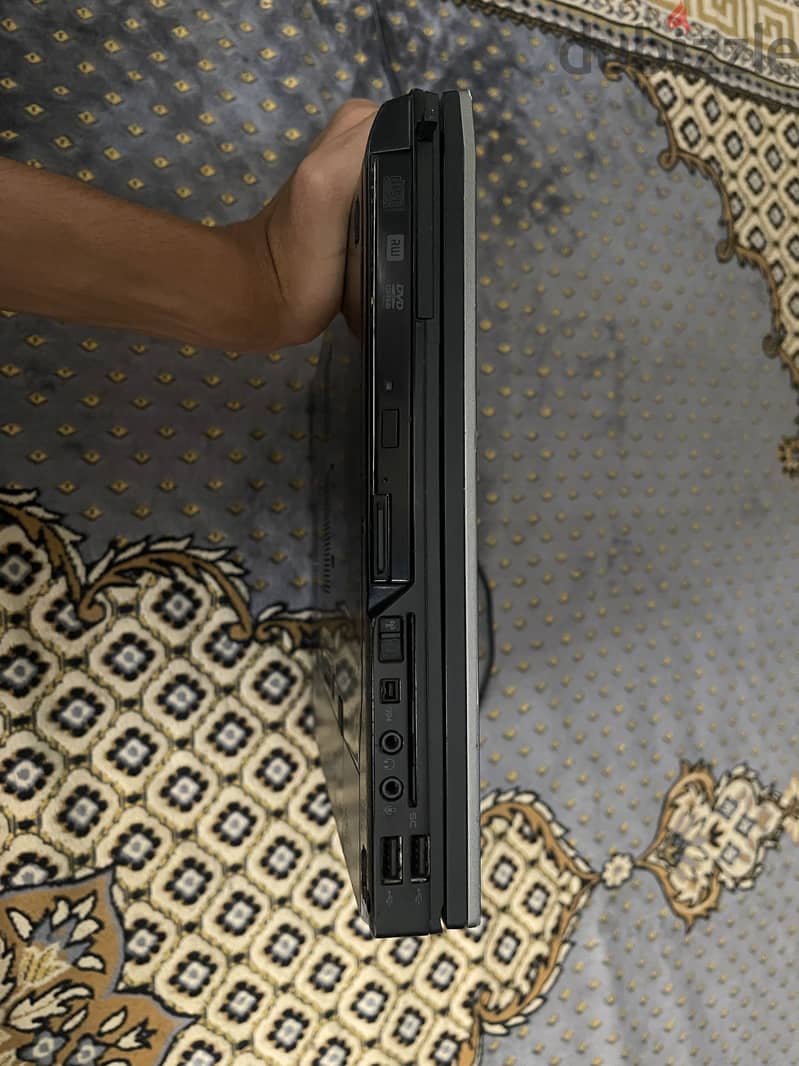 لابتوب dell 2