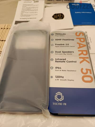 Tecno Spark 50 بالعلبة و الضمان اللون الازرق المميز