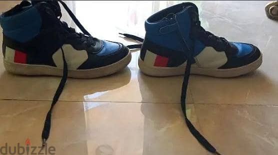 tommy Hilfiger shoes. size 38 1