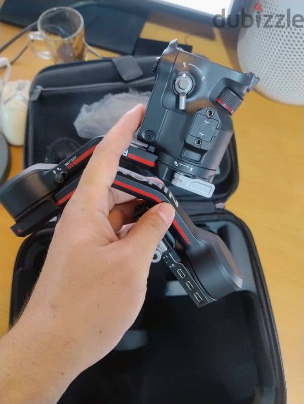 DJI RONIN RS3 COMBO GIMBAL STABILIZERجيمبل دي جي اي كومبو 4