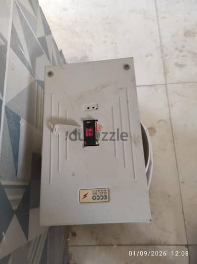 قاطع ٦٠ امبير