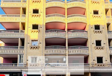 For sale an apartment 125m side next to the gate and El-Sawy restaurant