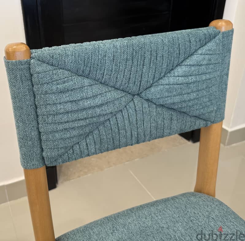 Kenda 4 echo dining chairs 1