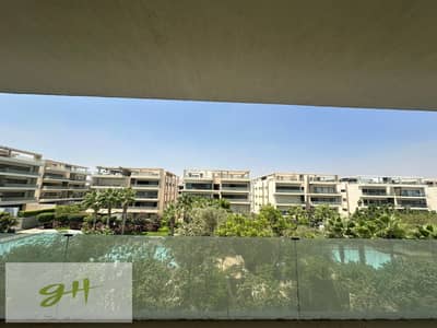 Apartment 128 m² with Garden Ready to Move for Sale in Lake view Residence 1 New Cairo