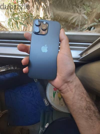 Apple - iPhone 16 Pro Max