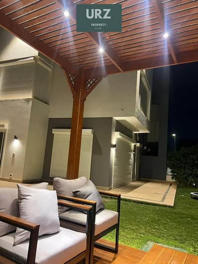 Corner villa, a distinctive open view and 15 year payment plans available next to Al Gamal opposite Mostakbal City madinaty