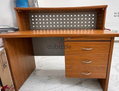Reception counter