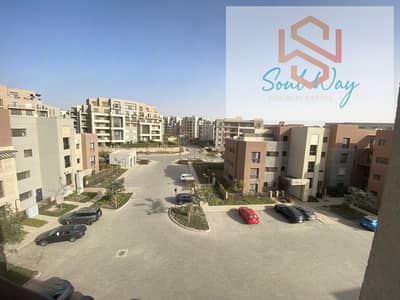 بنتهاوس للبيع في كمبوند District 5 - لوكيشن مميز