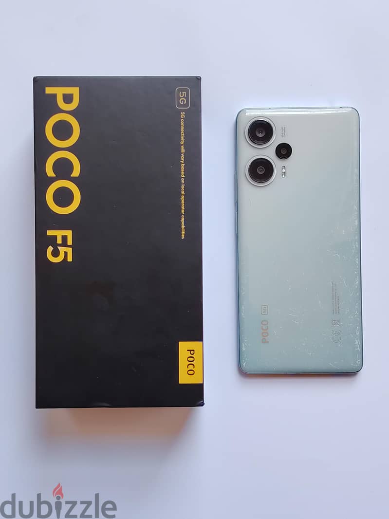 poco f5 5G.  256/12 1