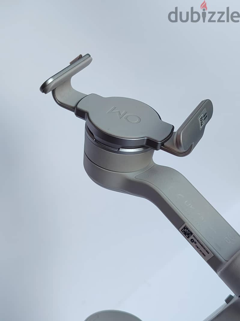 DJI Osmo Mobile 7 4