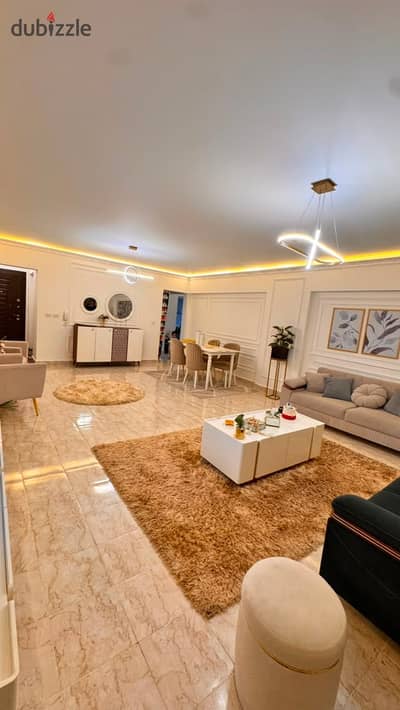 3-room super luxurious apartment for rent furnished in Al-Rehab