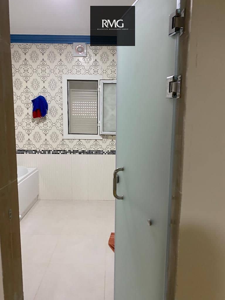 فيلا بـ٧ غرف نوم في كومباوند هايد بارك القاهرة الجديدة، صورة ٢٨ من ٣٠