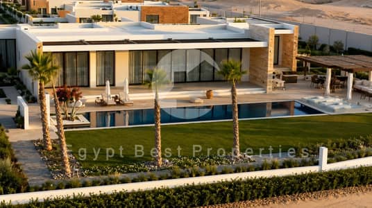 فيلا لقطة علي البحر، 3غرف متشطب بالتكيفات، موقع مميز، 5% مقدم ، بحري