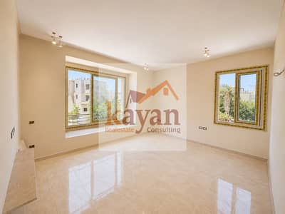 Luxury Villa for Rent in PK1 | Private Pool & 6 Bedrooms