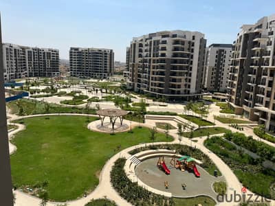 Luxury hotel apt for rent in ZED Towers, Zayed! 3BR+Nanny, 3 baths, high-end furnishing, fully equipped kitchen & stunning double view.