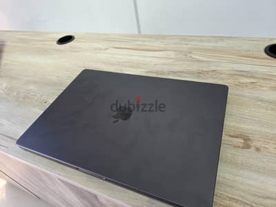 macbook pro m4 max