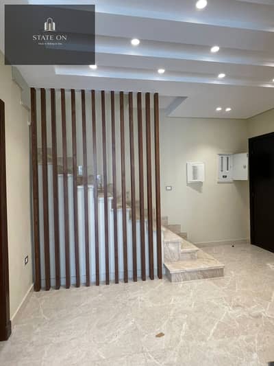 Triplex roof for rent in Eastown | 312m + roof 80m | First use | 3 rooms