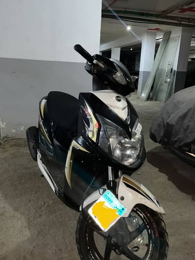 SYM  JET 4 2020 13,700 km  رخصه 3 سنوات اسكندريه 01550702939