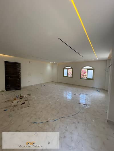 Office for rent in Sheikh Zayed, opposite Beverly Hills, District 16.