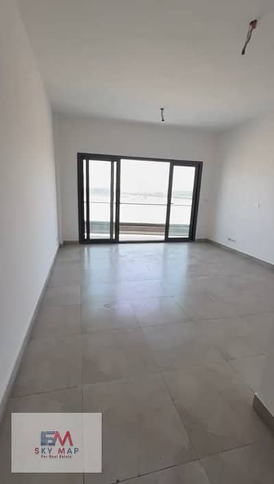 For rent in Madinaty’s most prestigious phase (Privado): a 100-square-meter apartment with high-end ("Super Lux") finishes, ready for immediate move-i