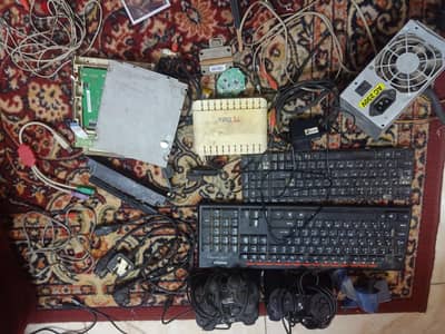 لوط إكسسوارات وكابلات كمبيوتر وذراعات ألعاب ورواوتر سكراب