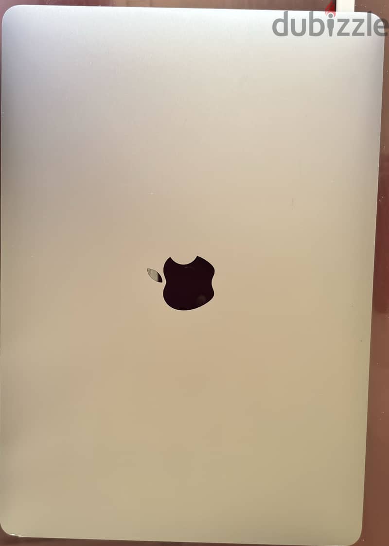 Macbook Air M1 2020 8/256 2