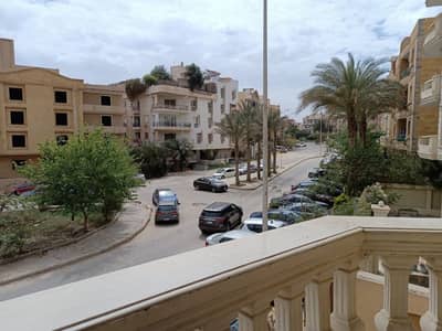 Furnished Apartment for Sale in District 7 – Sheikh Zayed Excellent apartment with spacious interiors Quiet, prime location close to amenities; wonder
