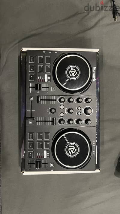 Numark party mix 2