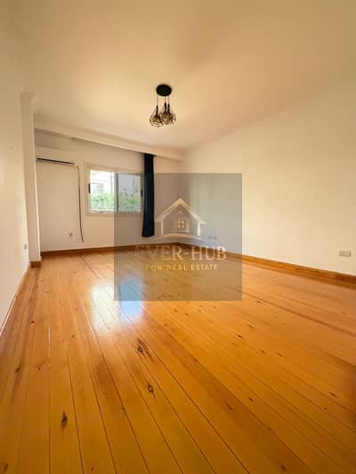 Apartment for sale in Sheikh Zayed, Continental Gardens, 170 meters, very distinctive view, 3 bedrooms, opposite Z Towers