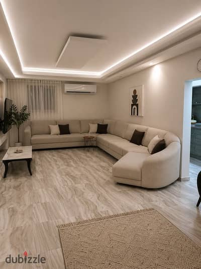 Villa Resale Ready  with a Landscape View in O West Front of Mall of Egypt