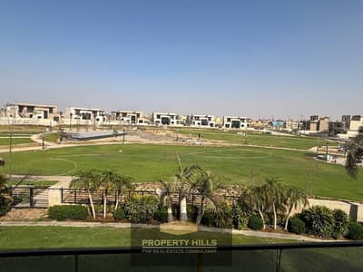 Receive a hotel-finished golf view apartment in SODIC Sheikh Zayed near Beverly Hills within months