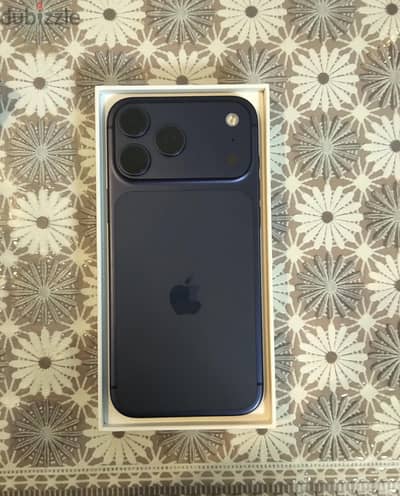 iPhone 17 promax  _ battery 100