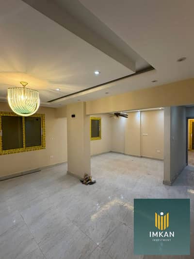 For the quick sale, a 151 sqm apartment at the old price in Alchar Alshorouk Compound - Direct apartment on the lagoon Aljar british district