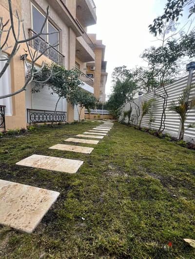 Ground floor apartment with garden overlooking green spaces, near Madinaty Talaala and Sarai for sale in Butterfly Compound with a 54% discount