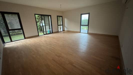 For sale with a low down payment opposite Madinaty a ground floor apartment with 3 rooms and a private garden in Sarai New Cairo