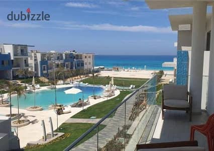 بخصم 30 % شالية علي بعد 200 م من البحر Seaview باقرب موعد استلام بالتقسيط في راس الحكمة الساحل الشمالي للبيع بالقرب من سي شيل سي شور و بلايا ومراسي