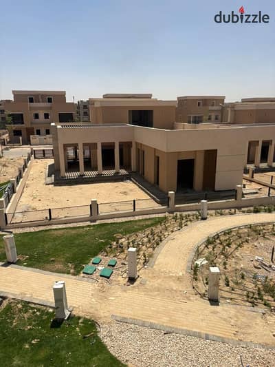 Standalone villa with private pool for Sale in installments over 12 years with a special discount in Butterfly on the Suez Road opposite Al Shorouk an