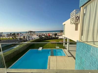 فيلا  استاندالون 100 %  seaview علي البحر مجهزة بالكامل مع بخصم 30 % من سعرها و الباقي اقساط بالقرب من سي شور وسول جون مراسي للبيع